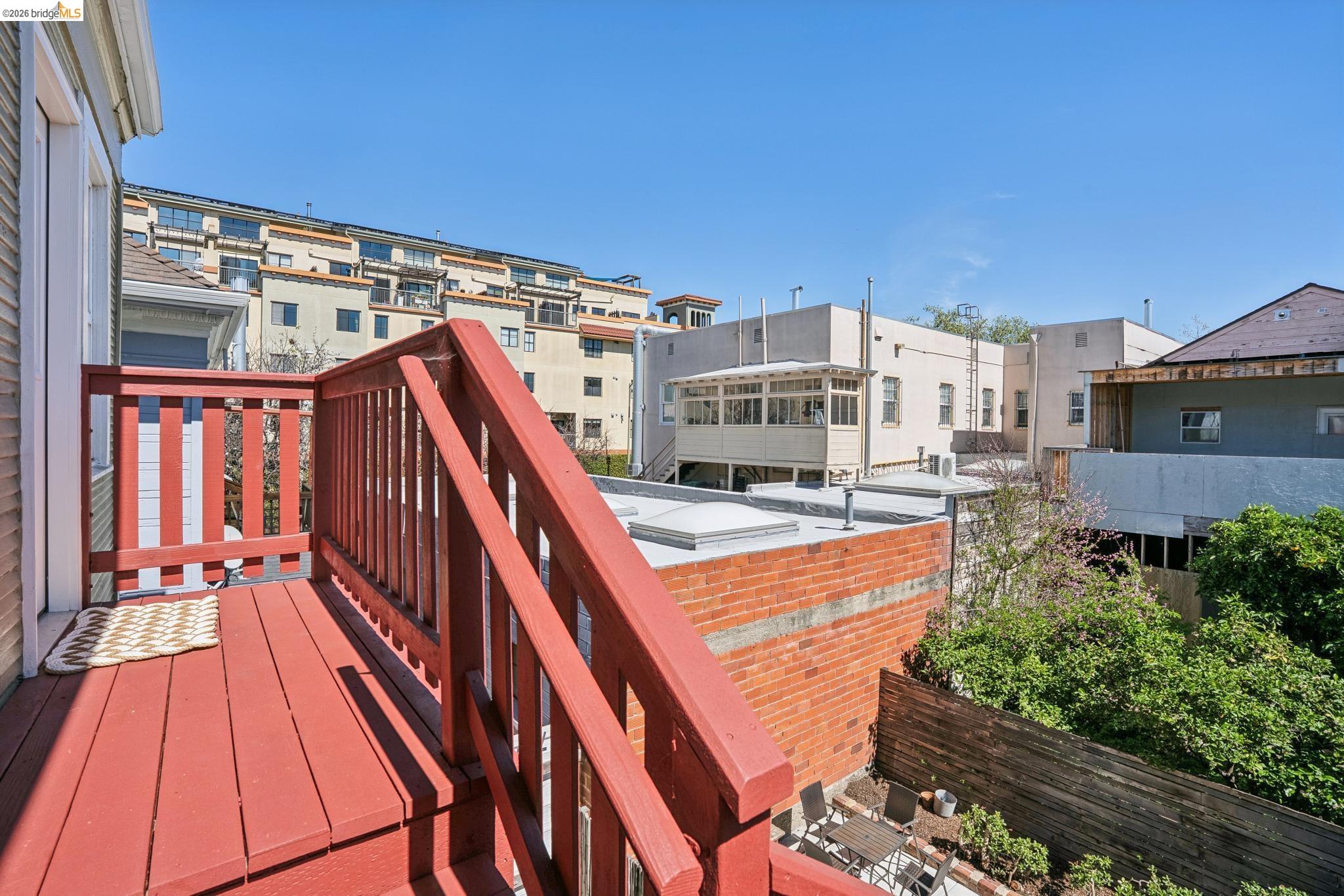 4722-4726 Shattuck Ave