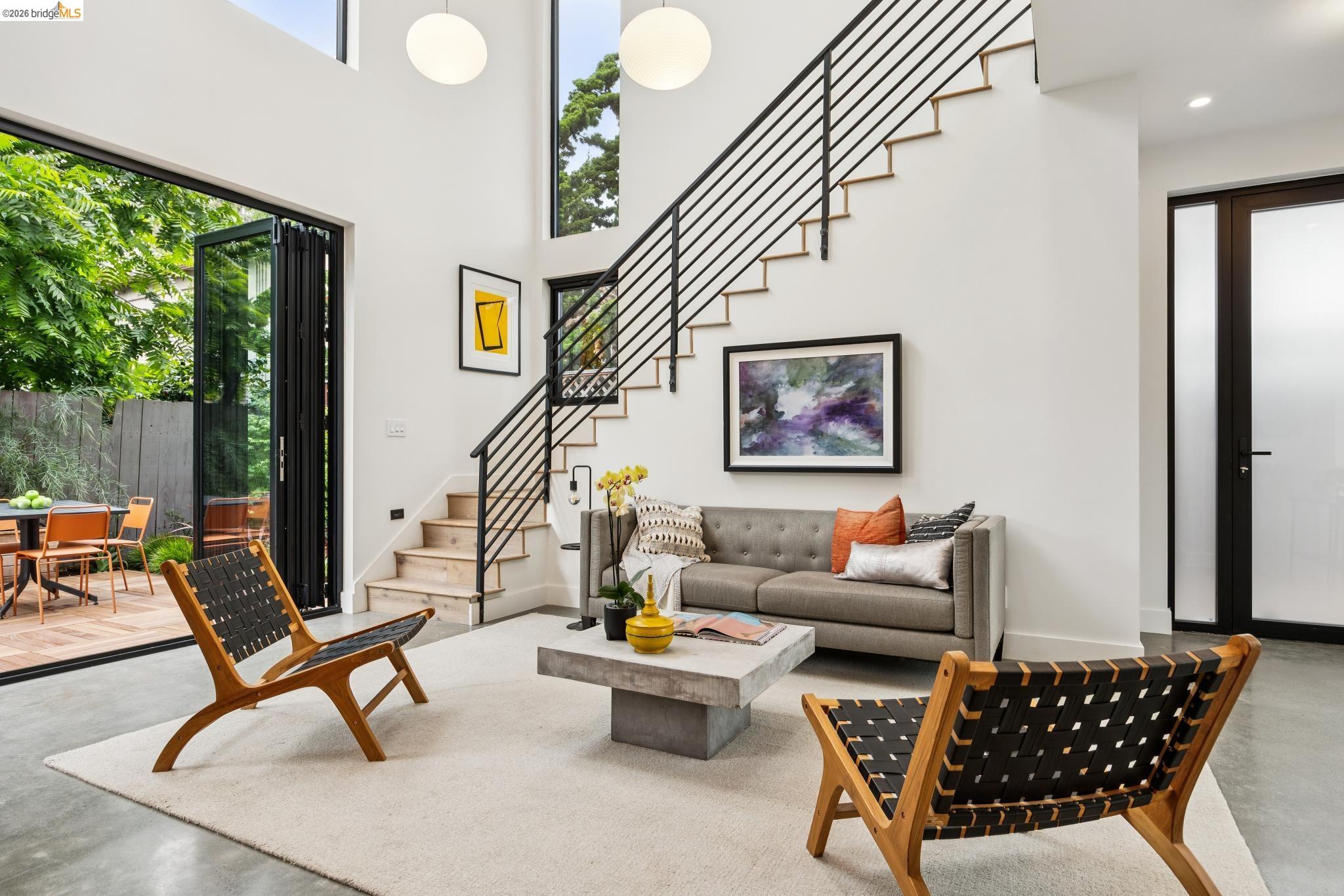 1517 Fairview St