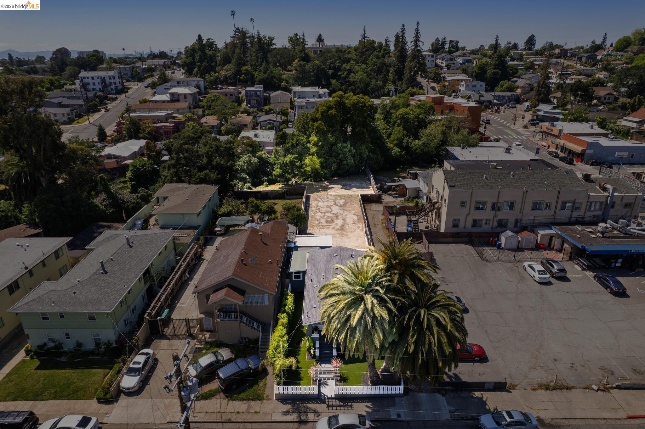 3435 Dimond Ave
