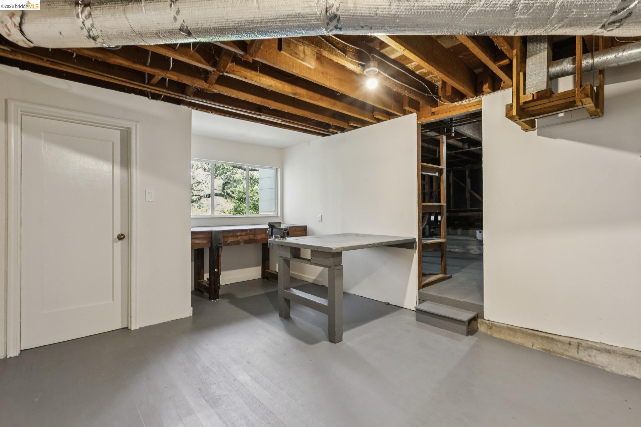 2380 Leimert Blvd