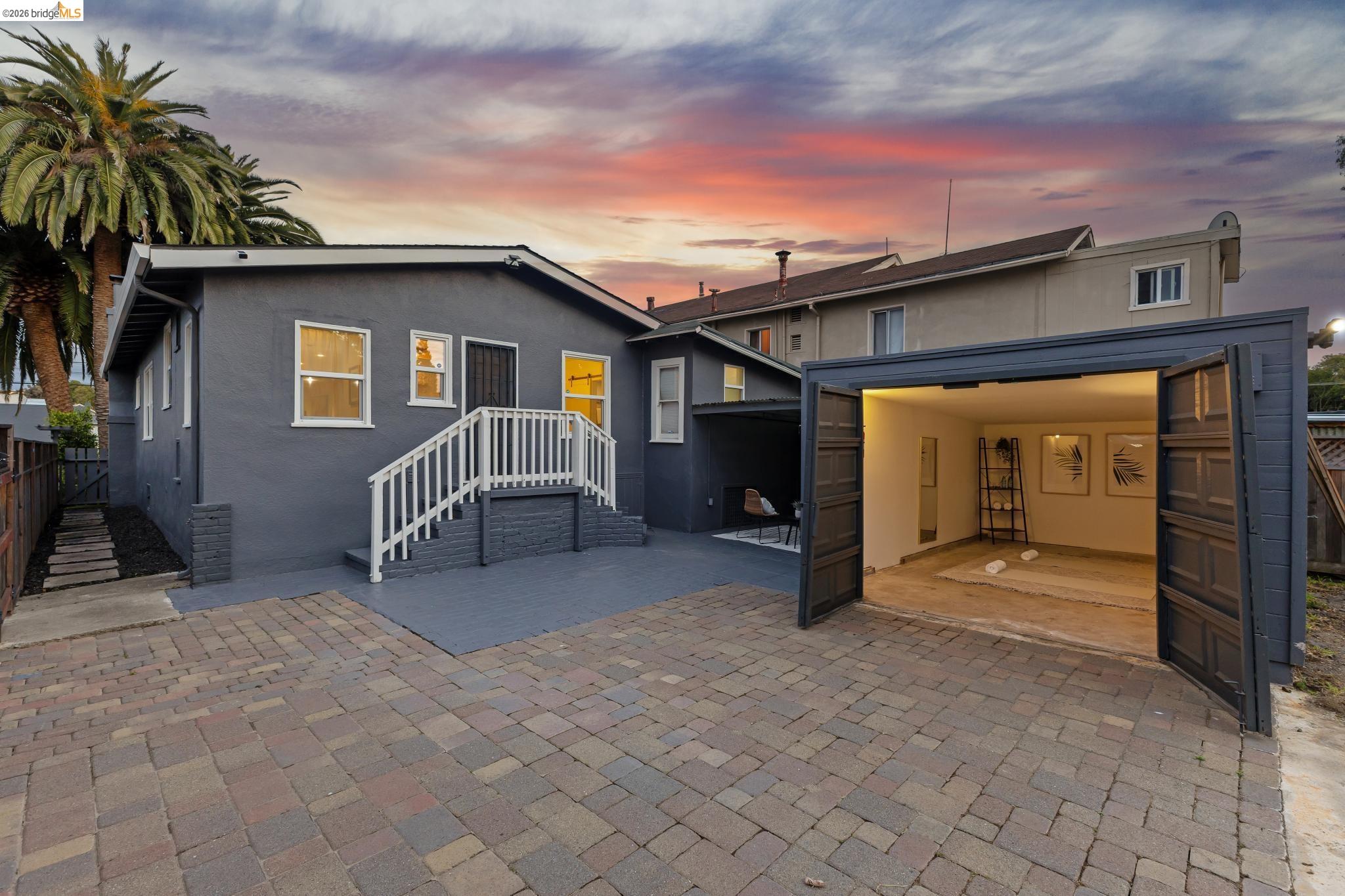 3435 Dimond Ave