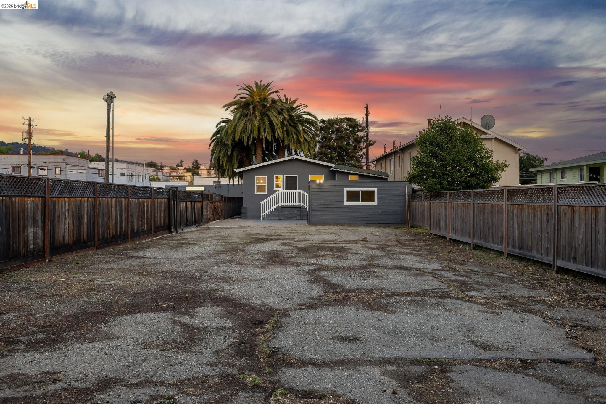 3435 Dimond Ave