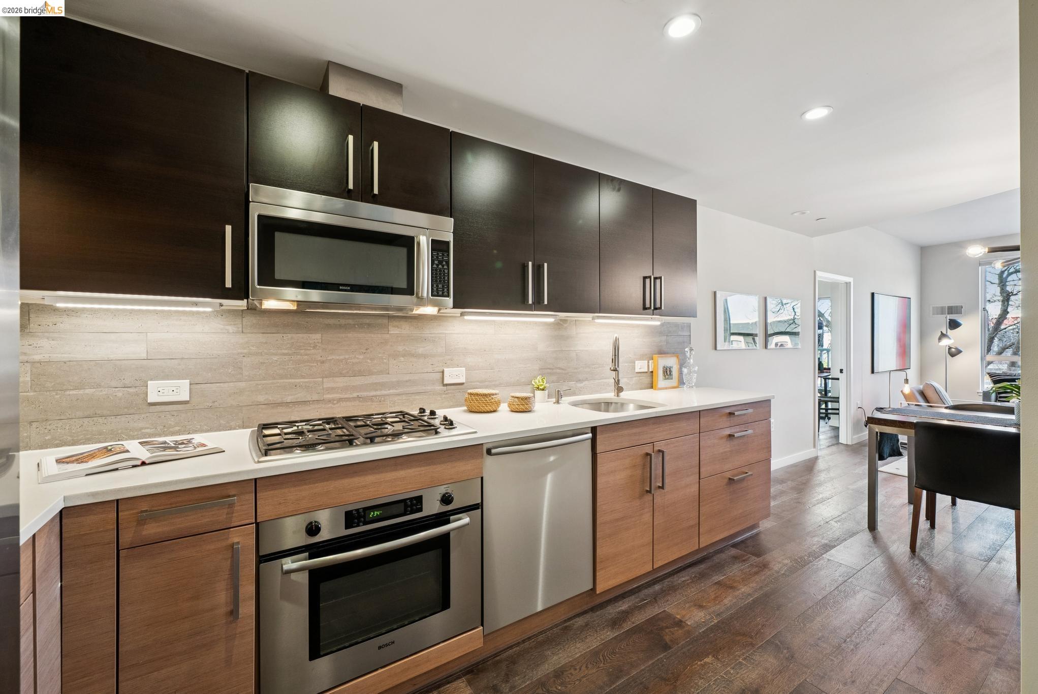 6465 San Pablo Ave # 203