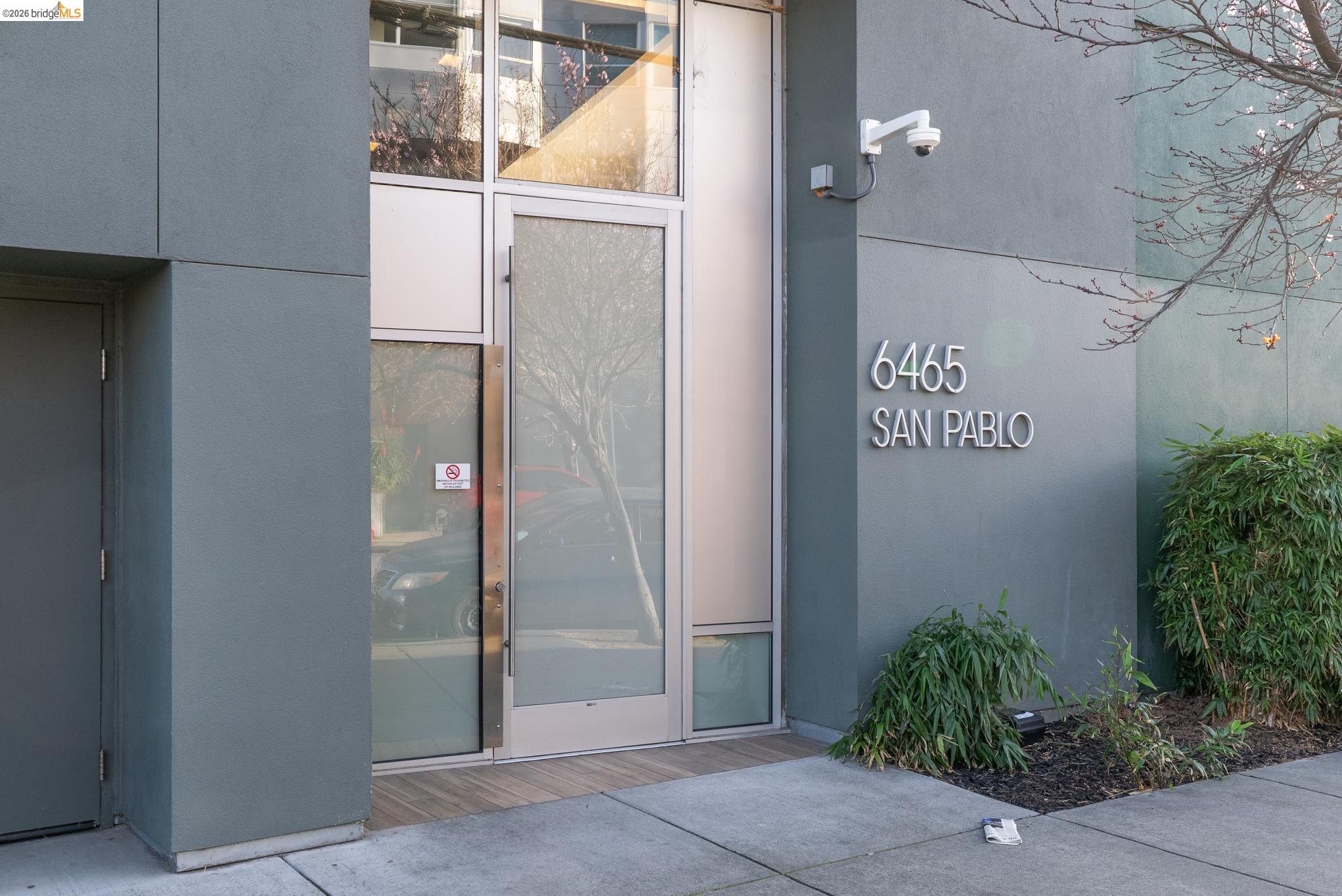 6465 San Pablo Ave # 203