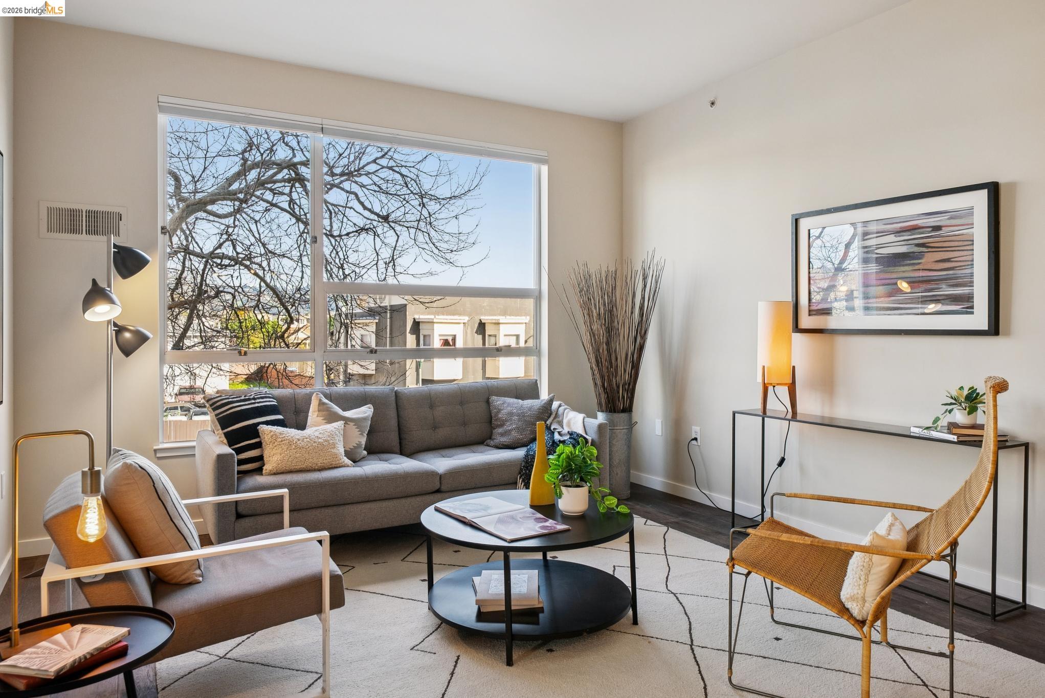 6465 San Pablo Ave # 203