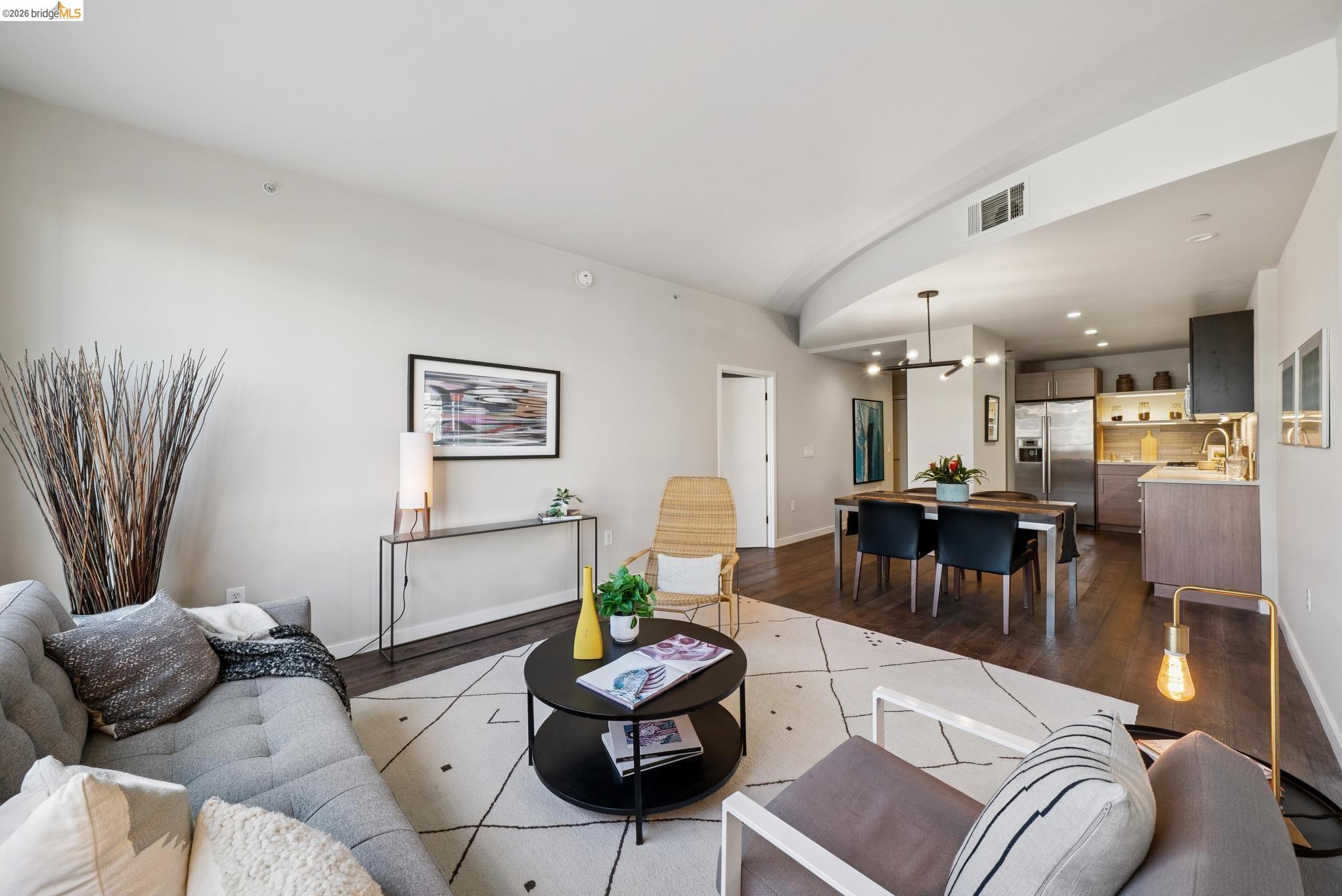6465 San Pablo Ave # 203