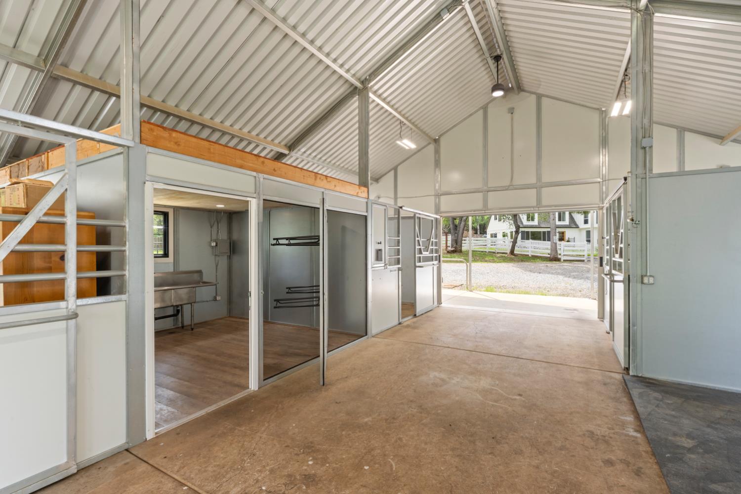 3359 Saint Ives Court