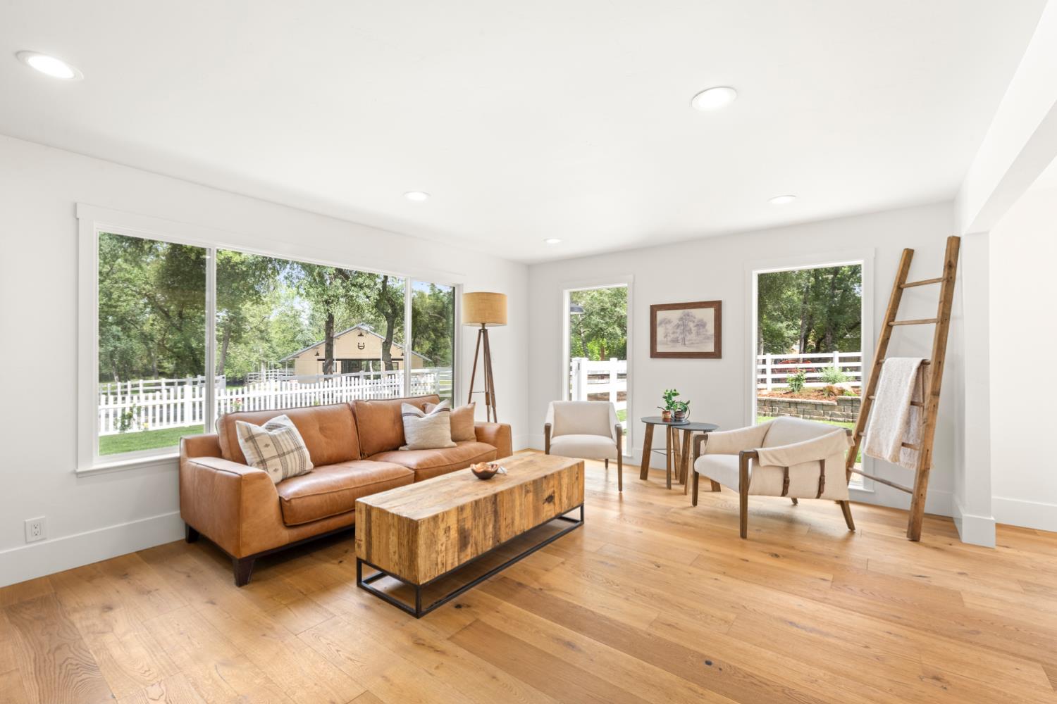 3359 Saint Ives Court