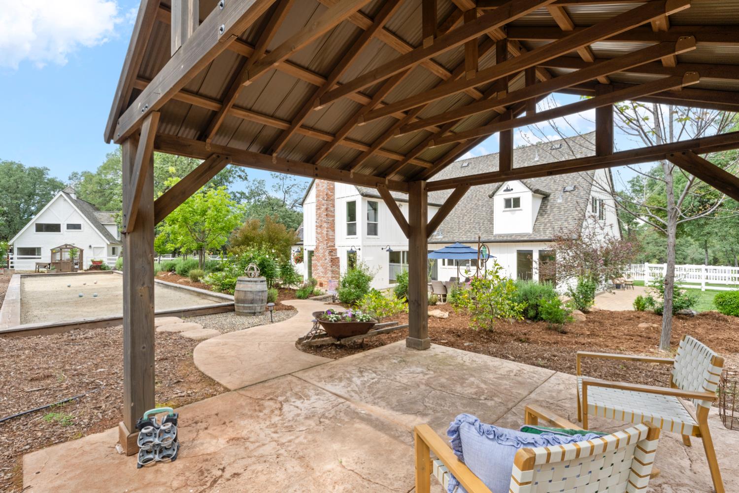 3359 Saint Ives Court