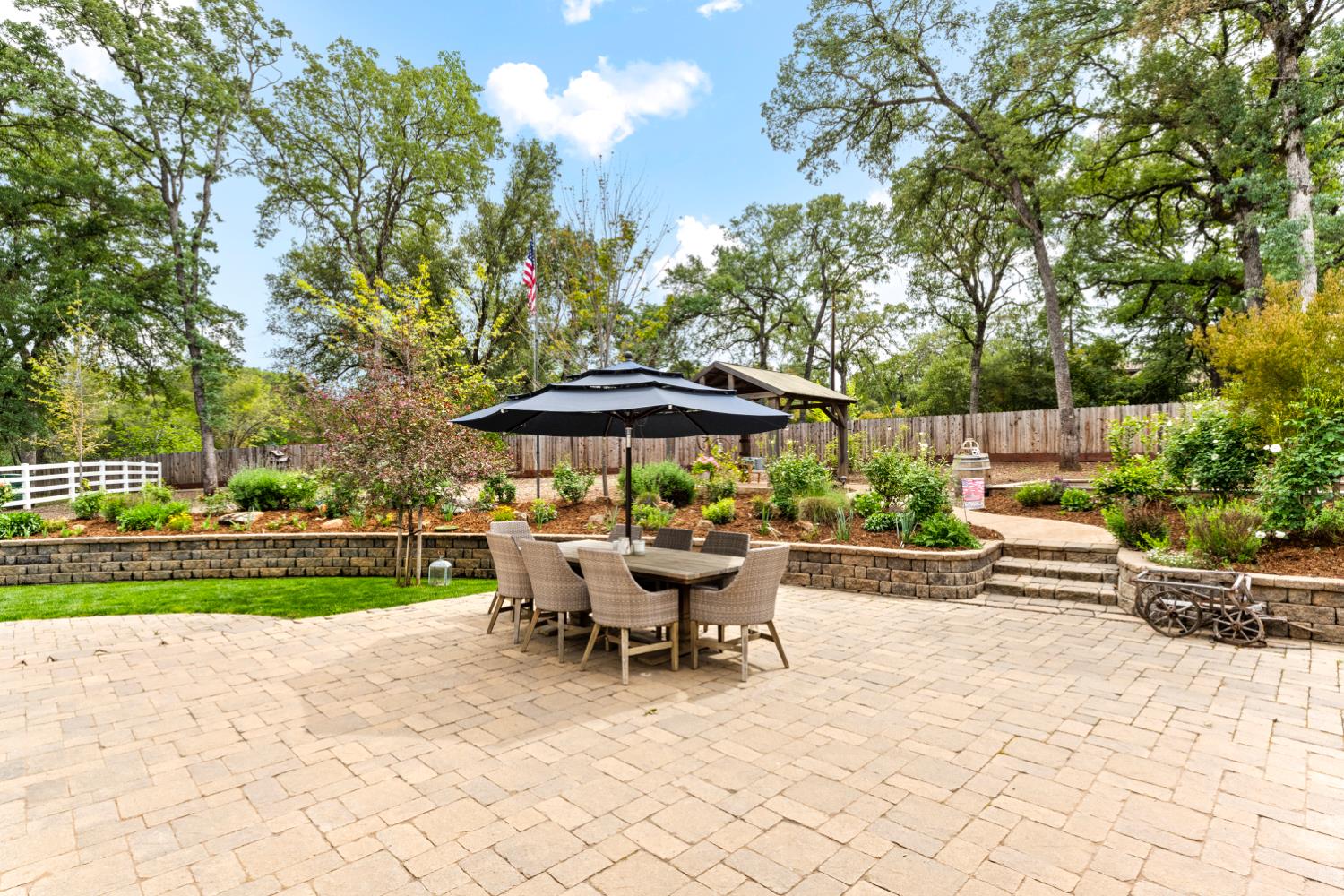 3359 Saint Ives Court