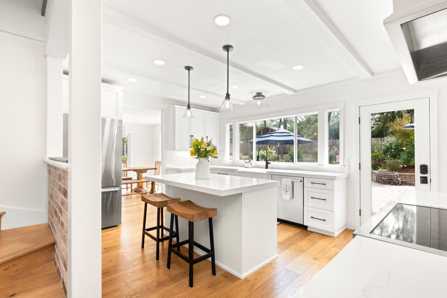 3359 Saint Ives Court