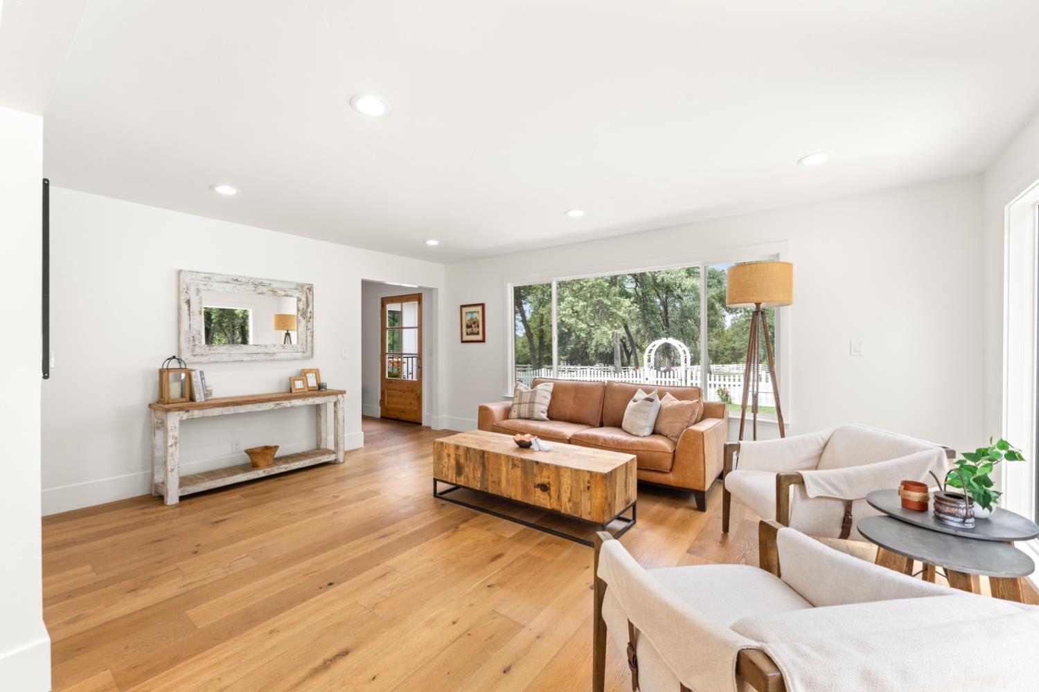 3359 Saint Ives Court