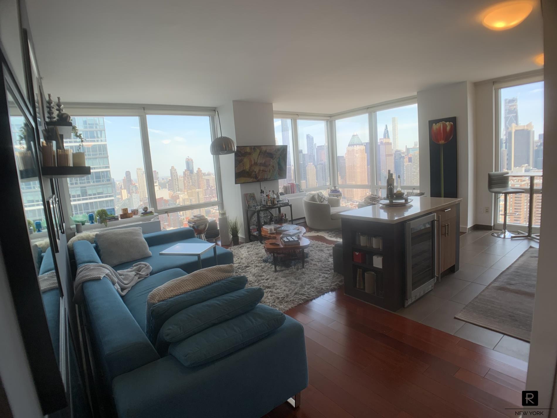 610-620 W 42nd Street N-52A