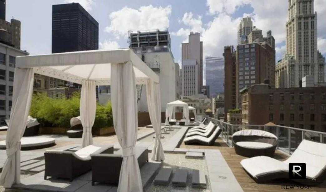 111 Fulton Street 820