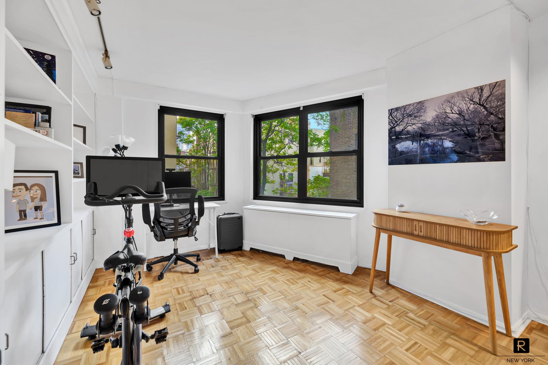 245 E 25th Street 5-A