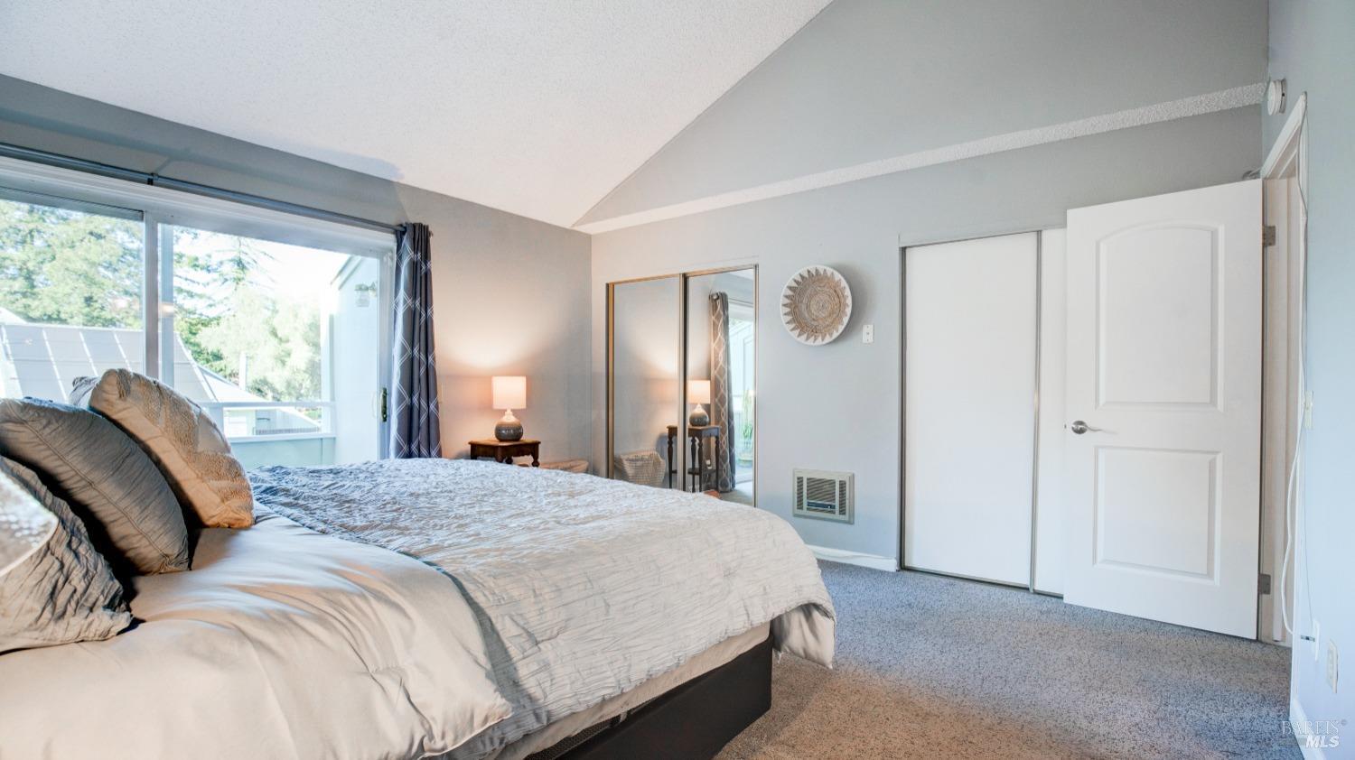 575 Racquet Club Cir