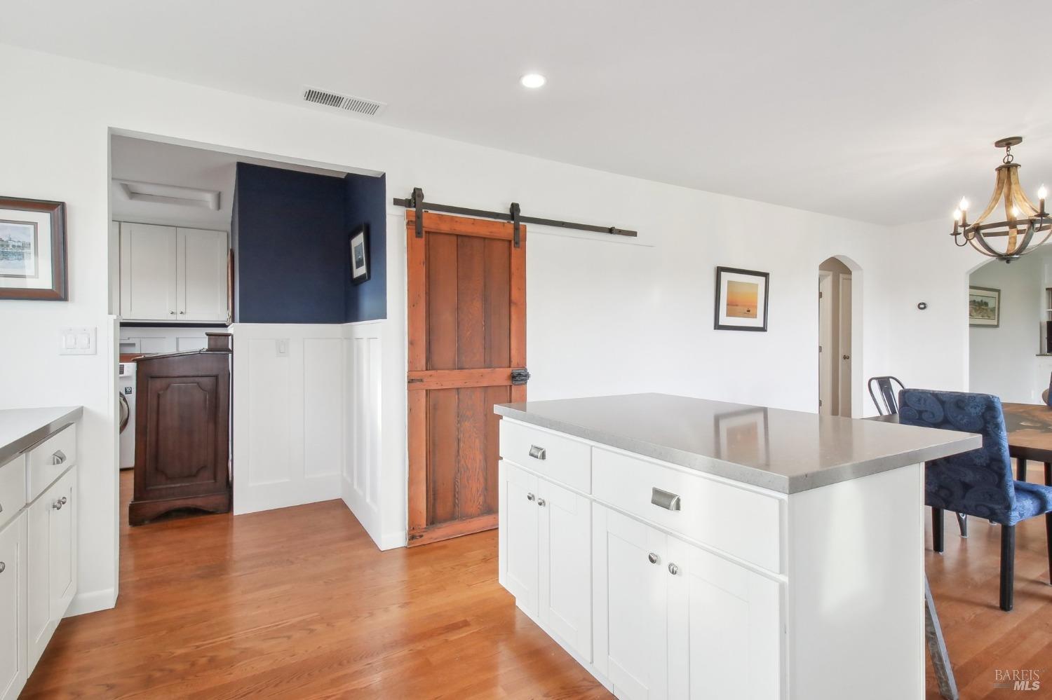 5867 Old Redwood Hwy