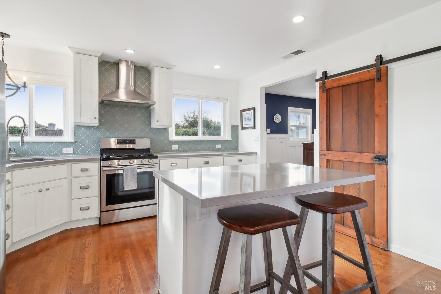 5867 Old Redwood Hwy