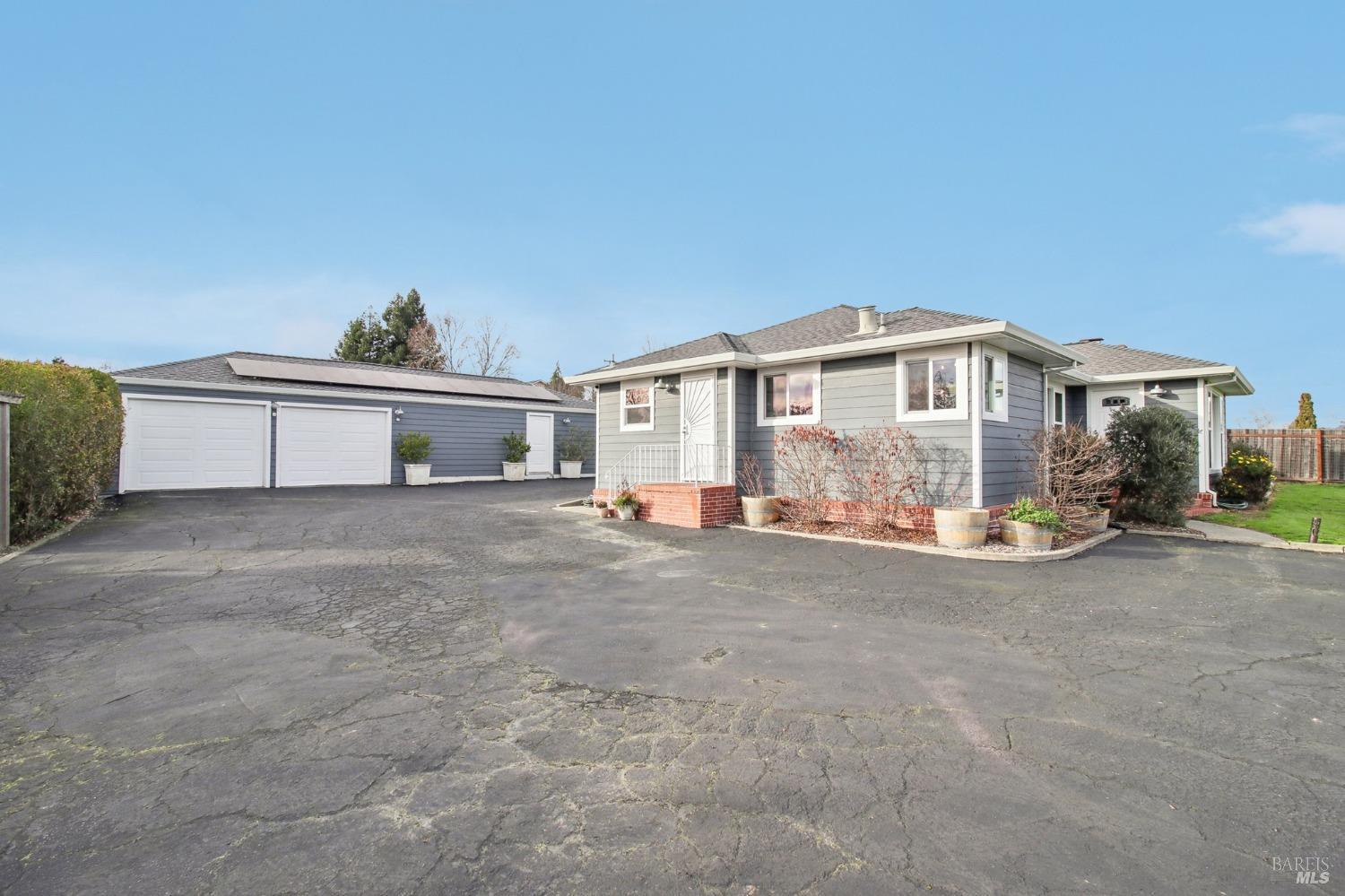 5867 Old Redwood Hwy