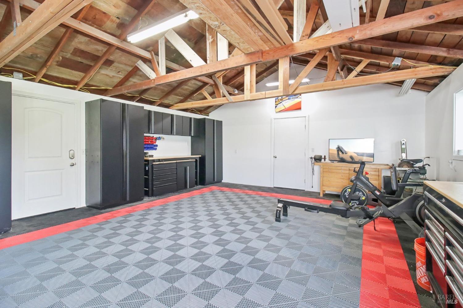 5867 Old Redwood Hwy