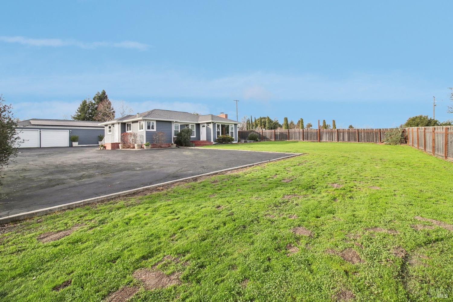 5867 Old Redwood Hwy