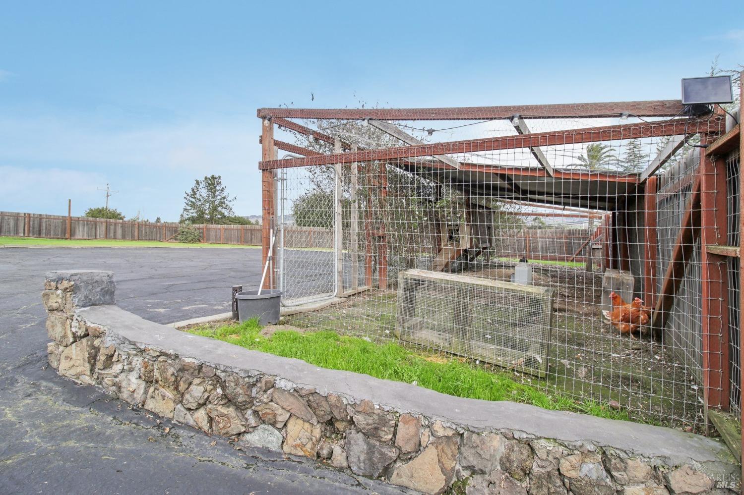 5867 Old Redwood Hwy