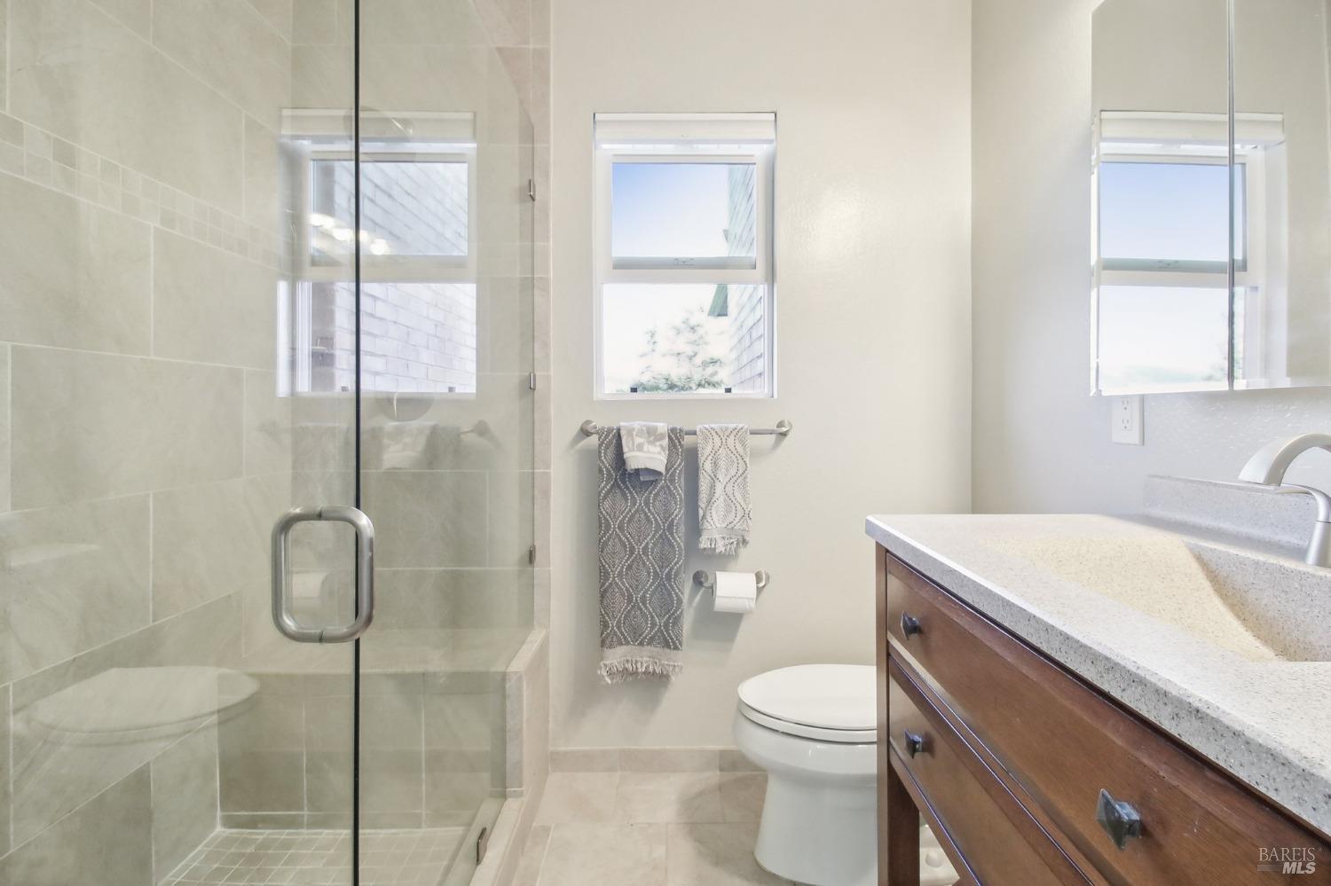 5867 Old Redwood Hwy