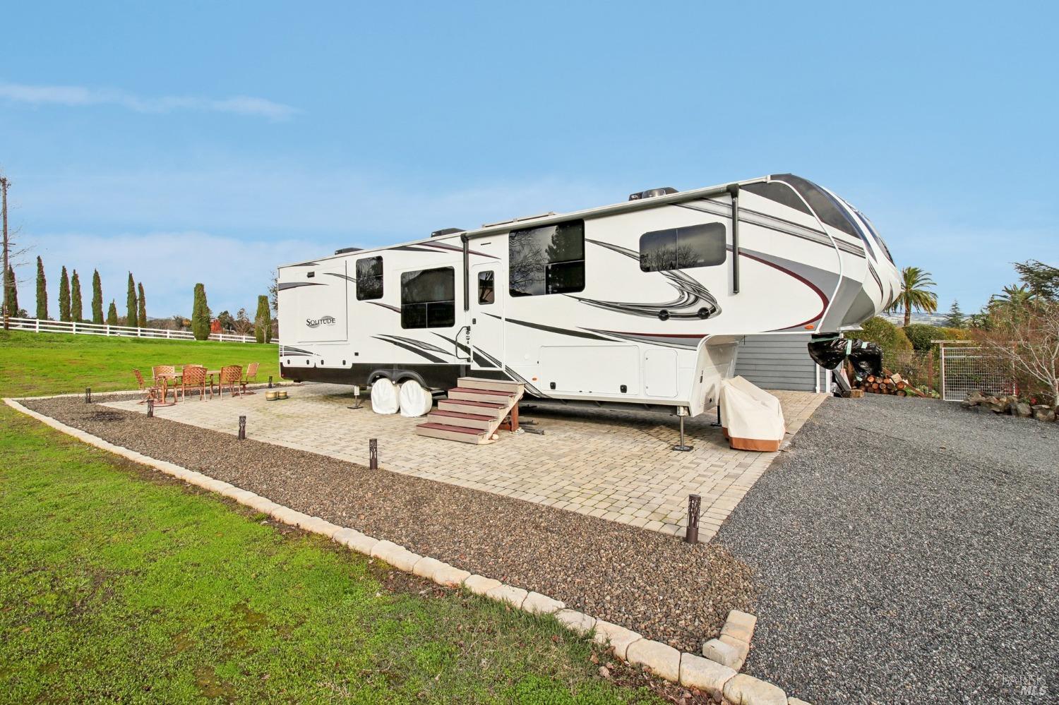 5867 Old Redwood Hwy