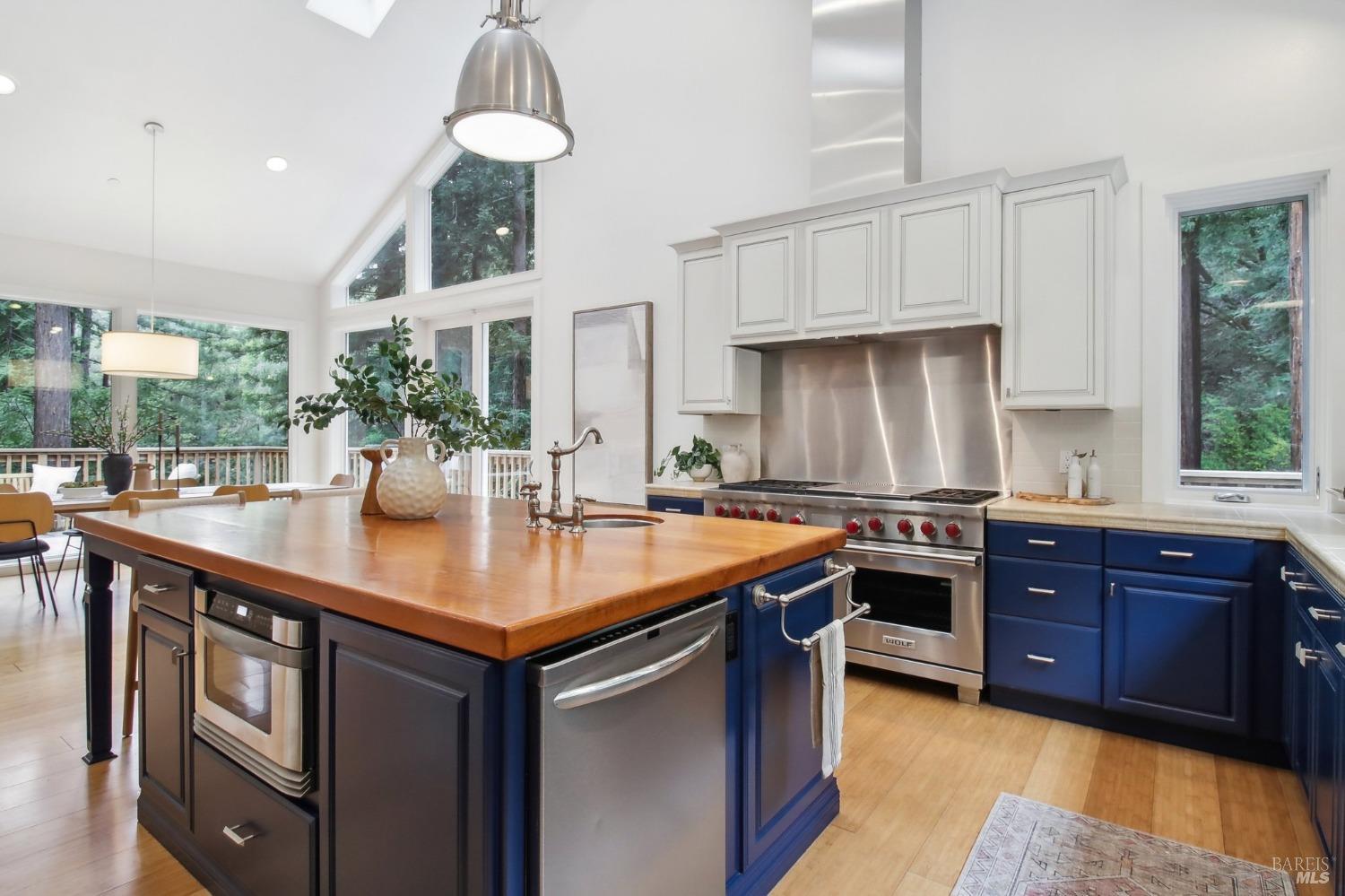 13815 Green Valley Rd