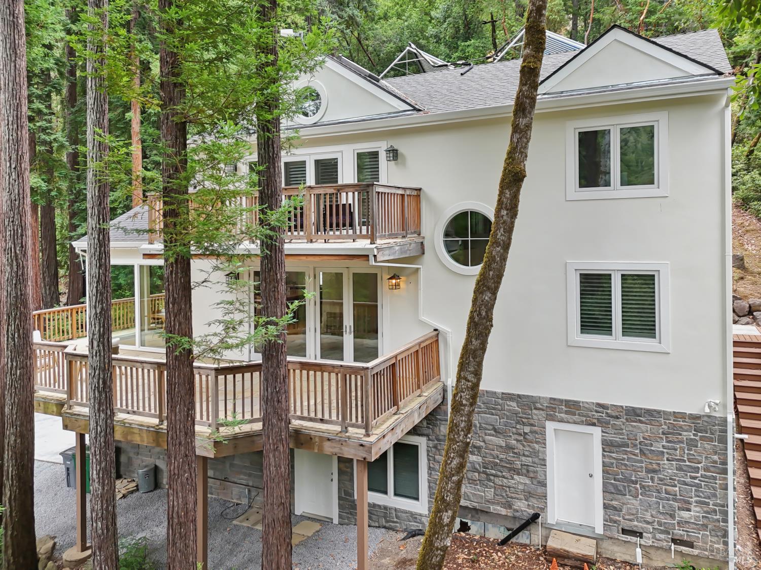 13815 Green Valley Rd