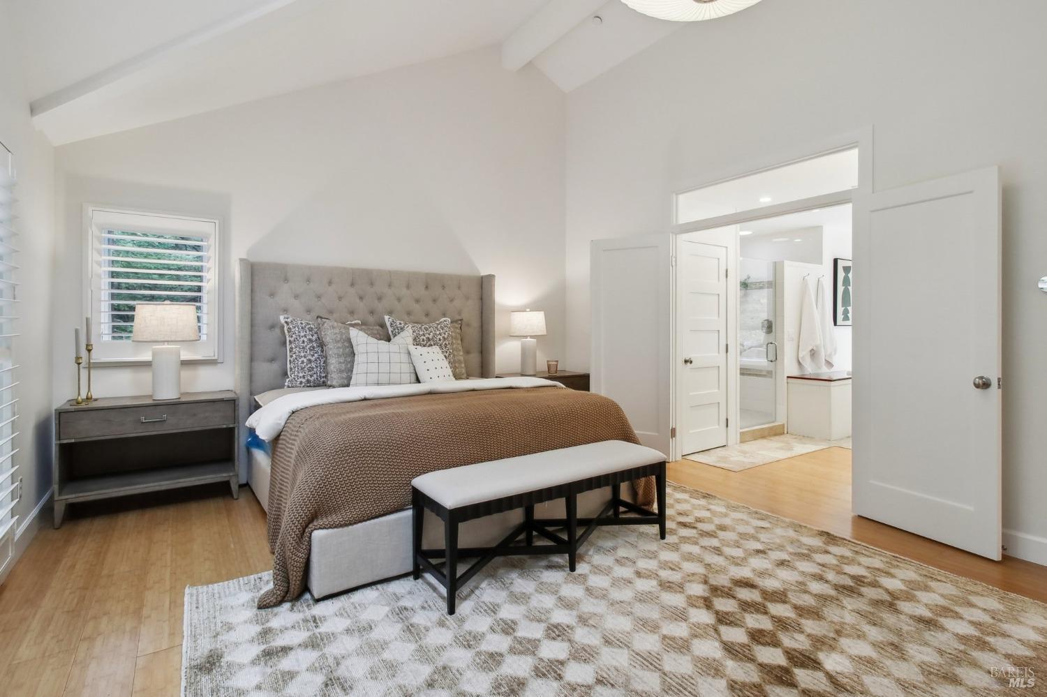 13815 Green Valley Rd