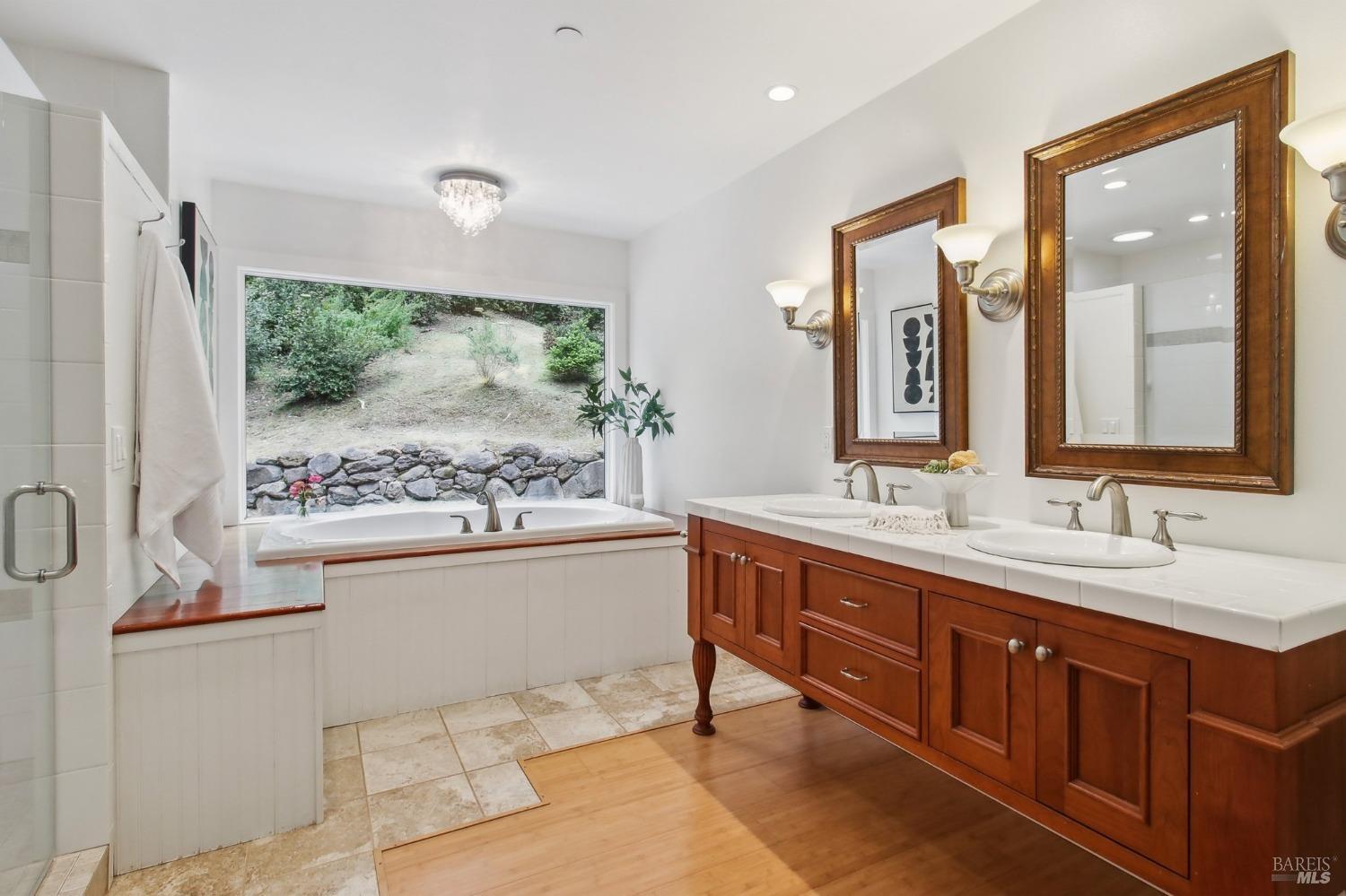 13815 Green Valley Rd