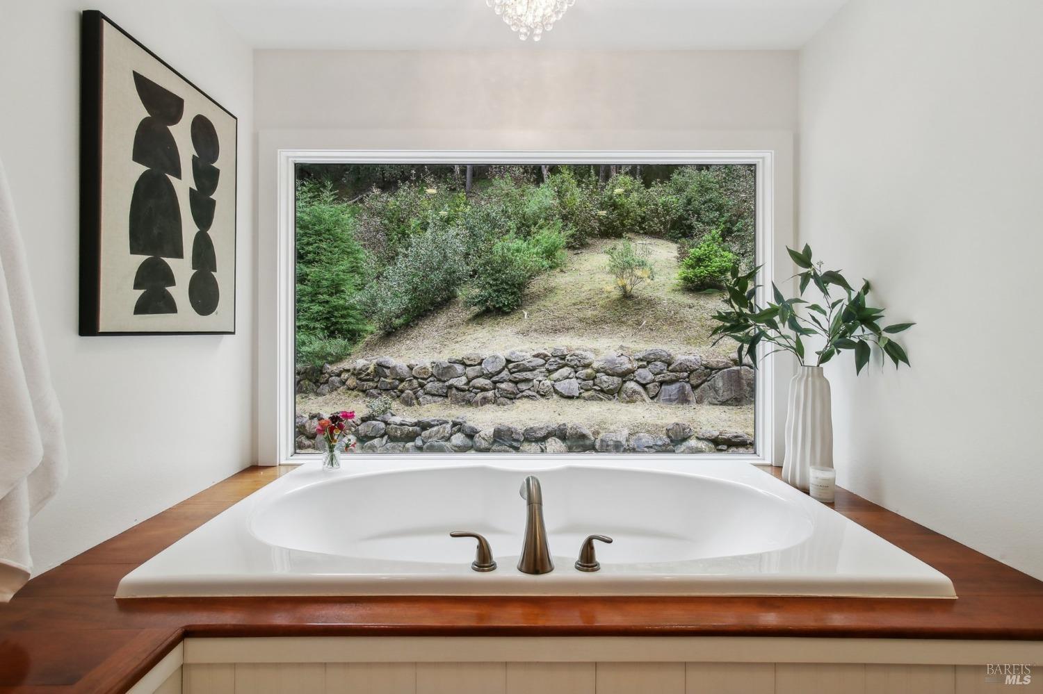 13815 Green Valley Rd