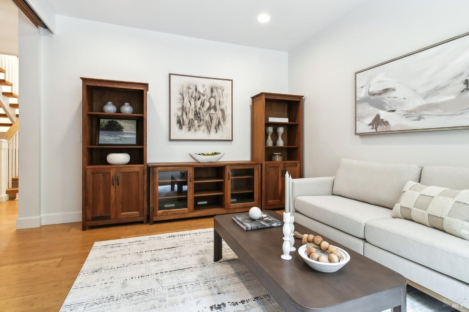 13815 Green Valley Rd