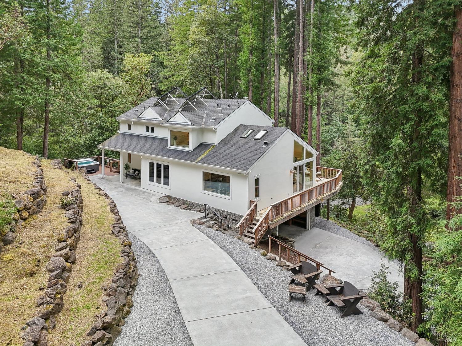 13815 Green Valley Rd