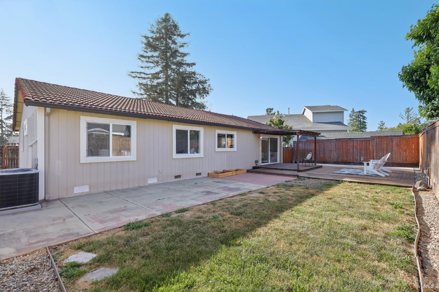 4680 Fir Ct