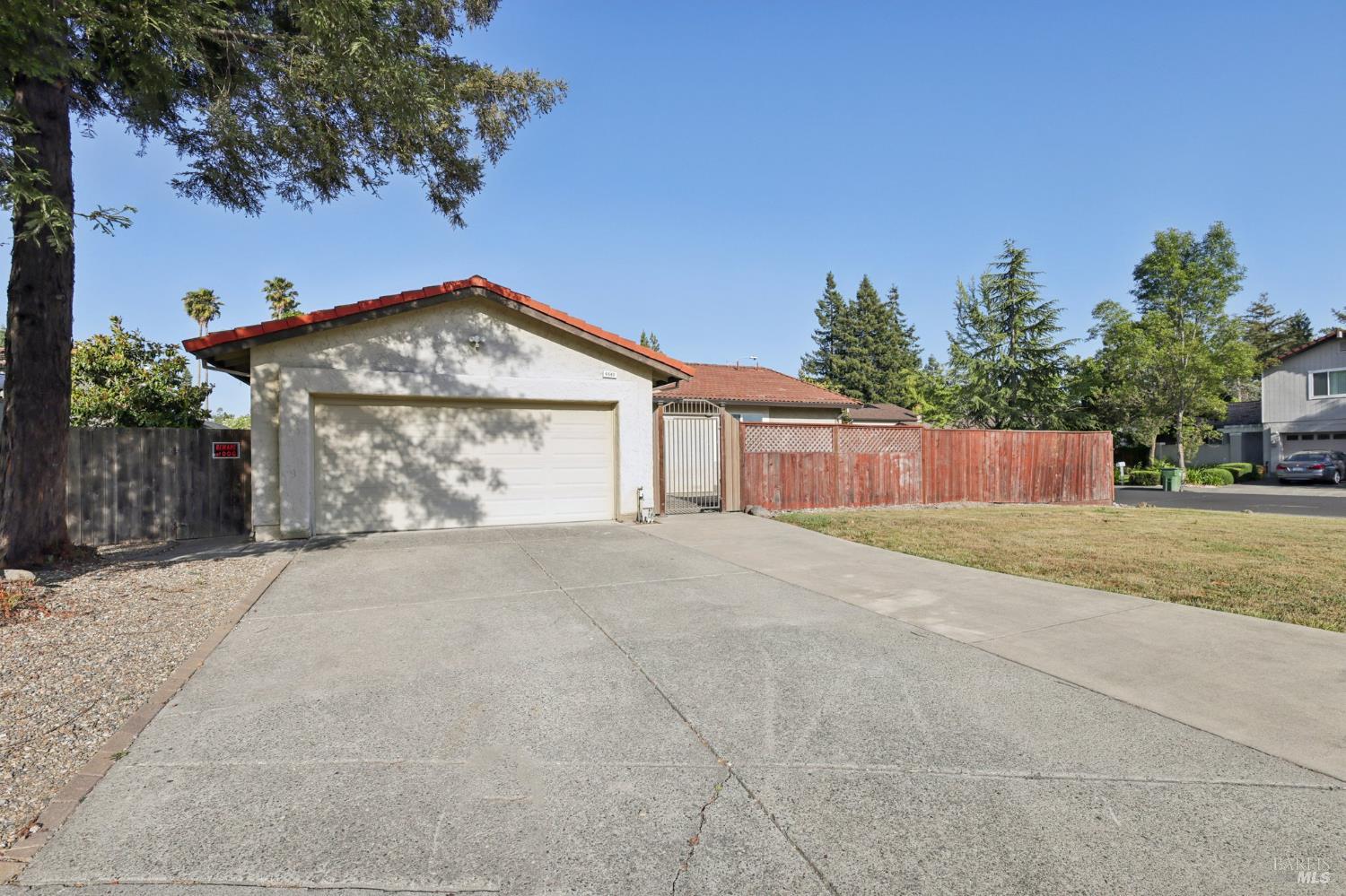 4680 Fir Ct