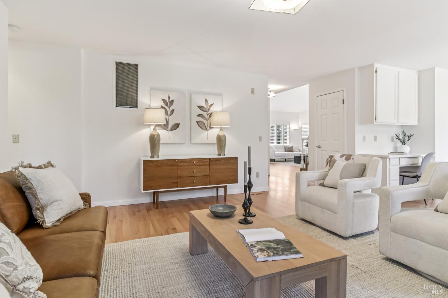8350 Dorfman Dr