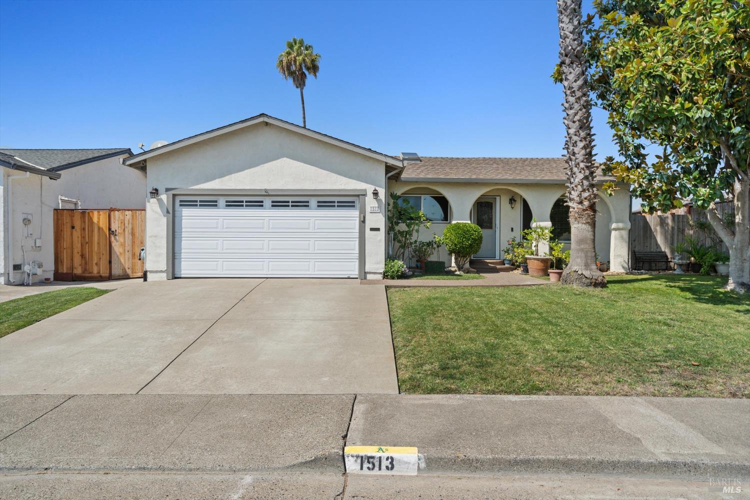 1513 Elizabeth Drive