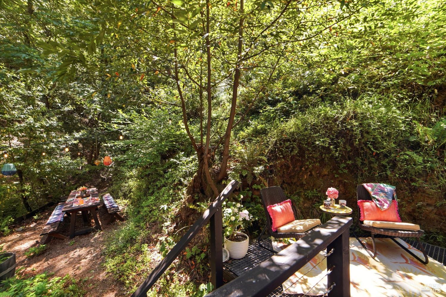 14993 Merry Lane