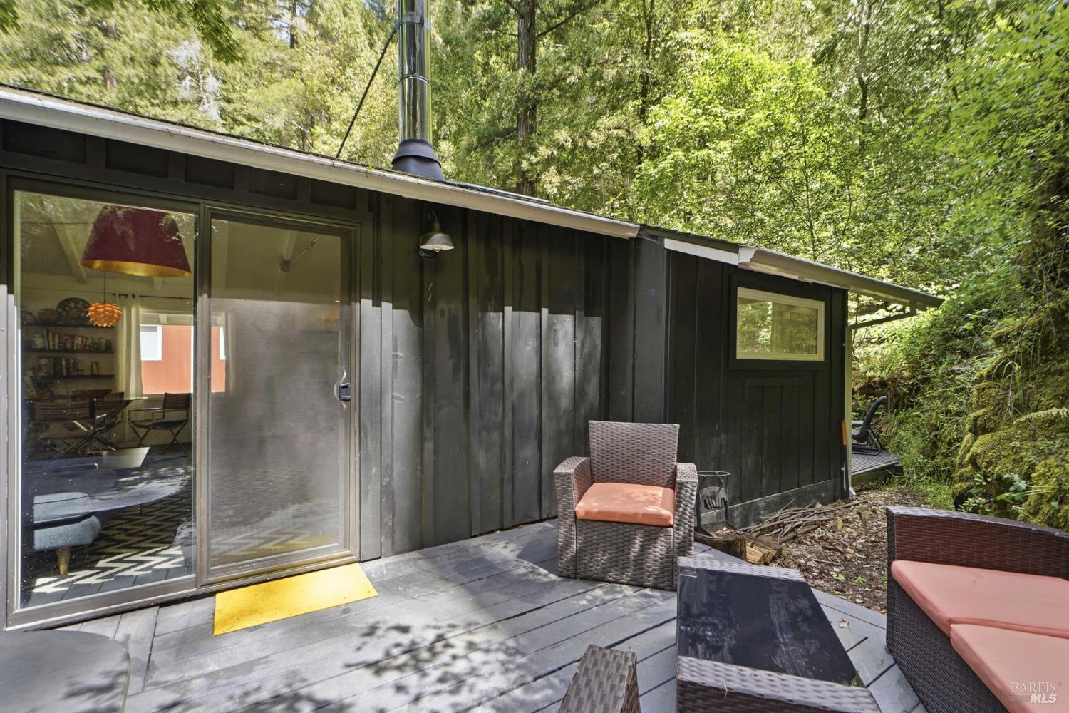 14993 Merry Lane
