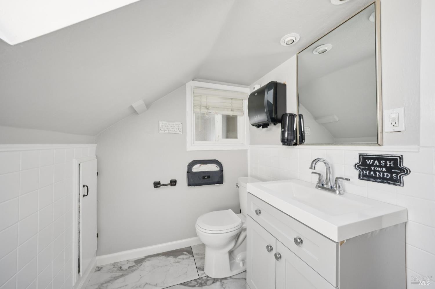 2264 Green Hill Road