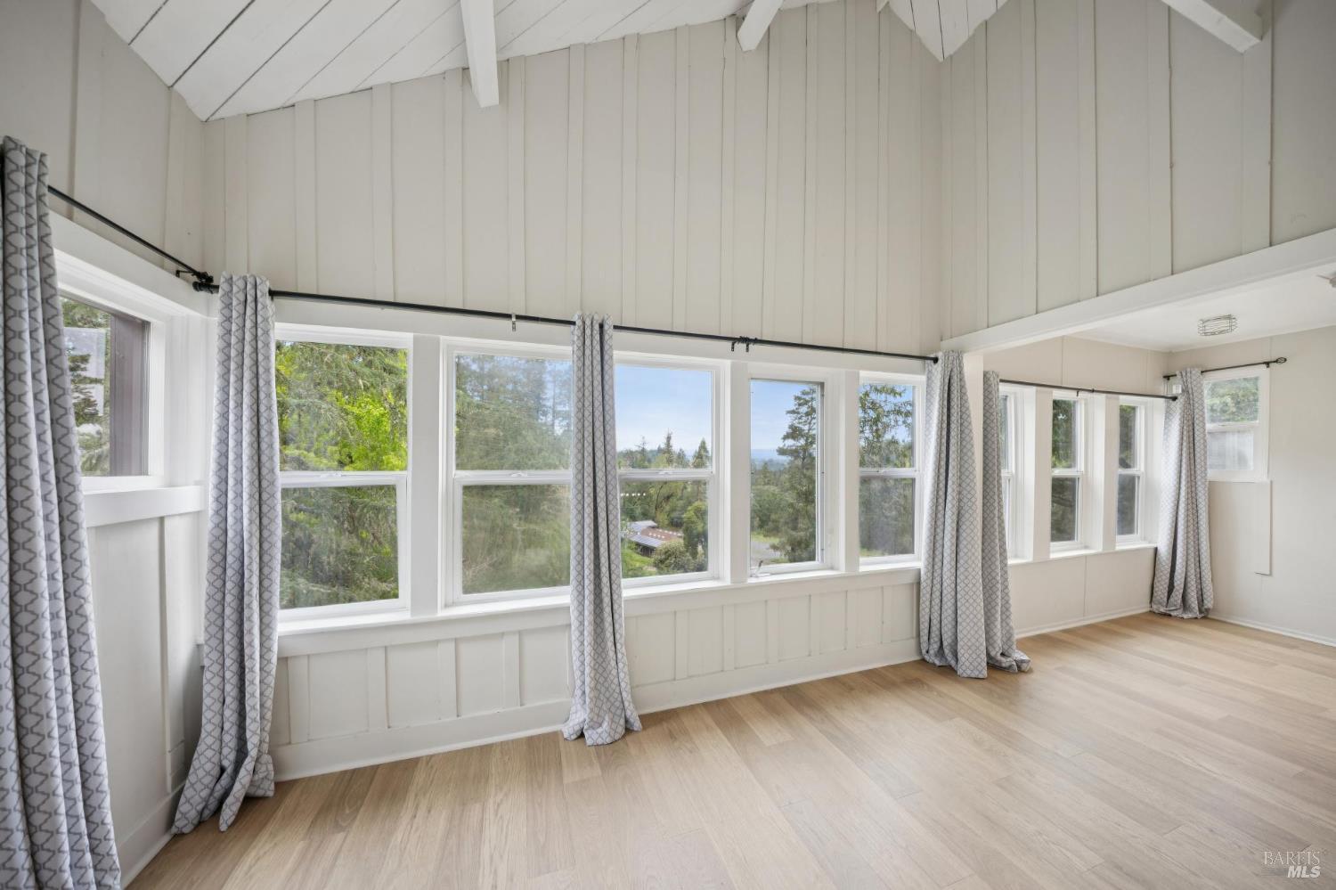 2264 Green Hill Road