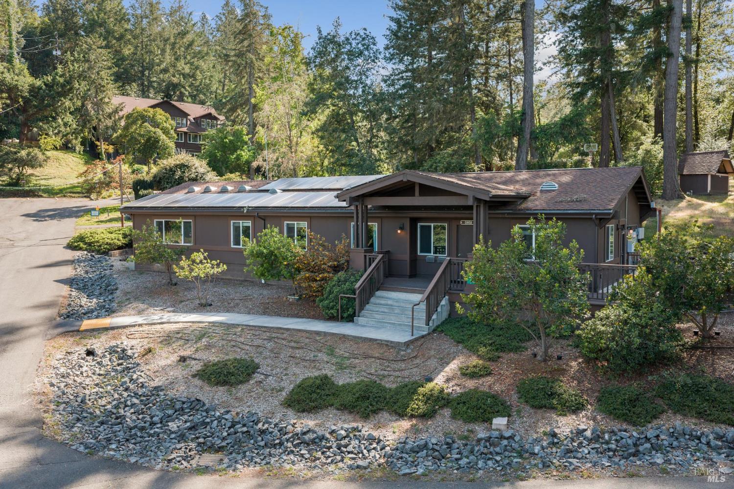 2264 Green Hill Road