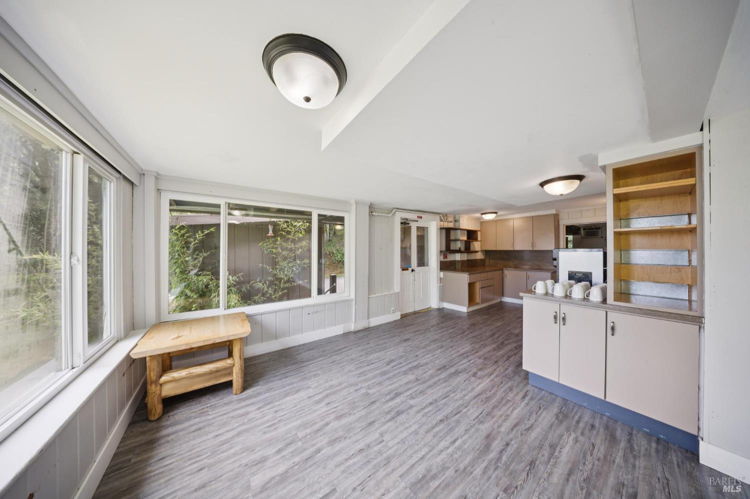 2264 Green Hill Road