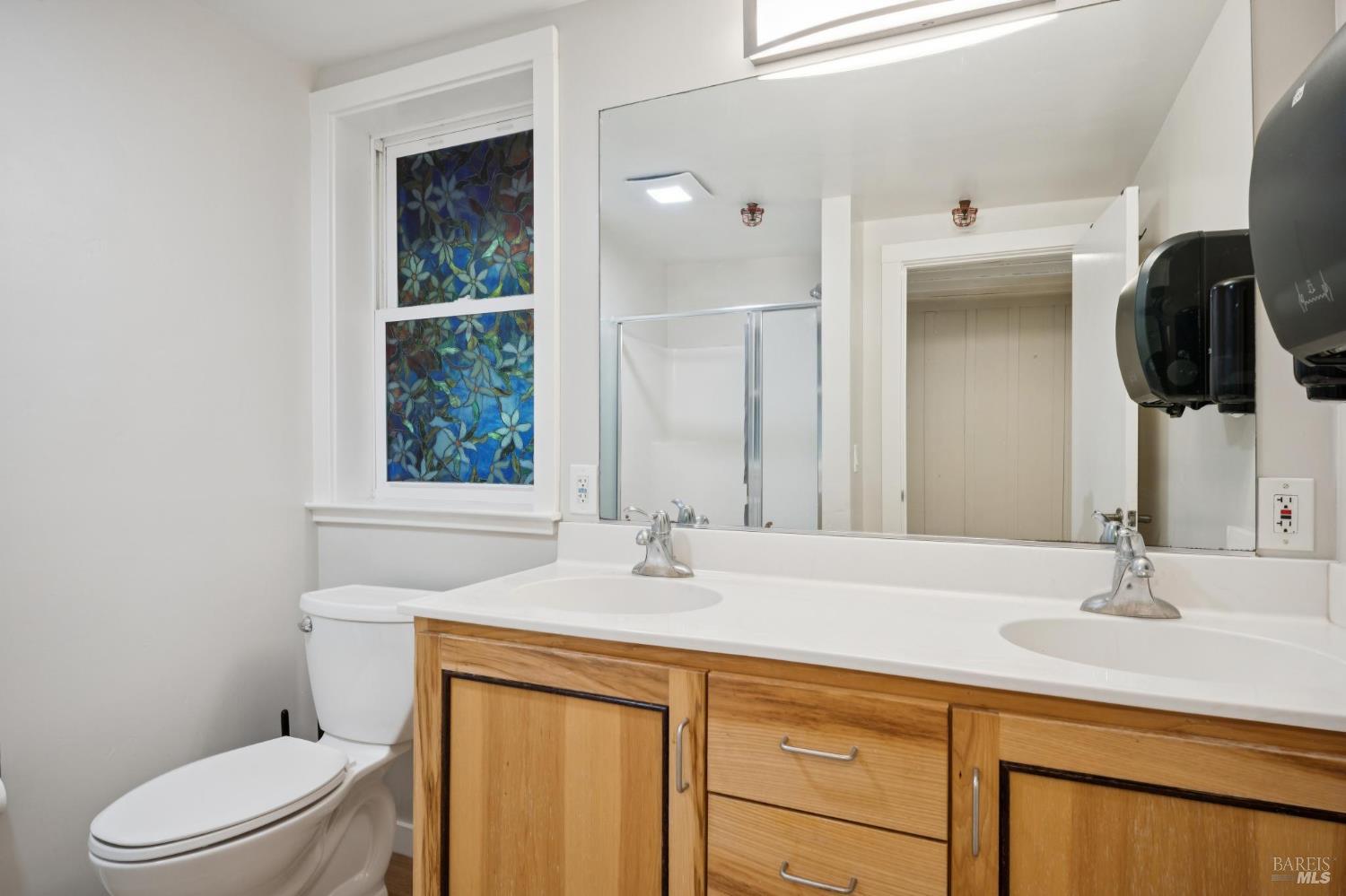 2264 Green Hill Road