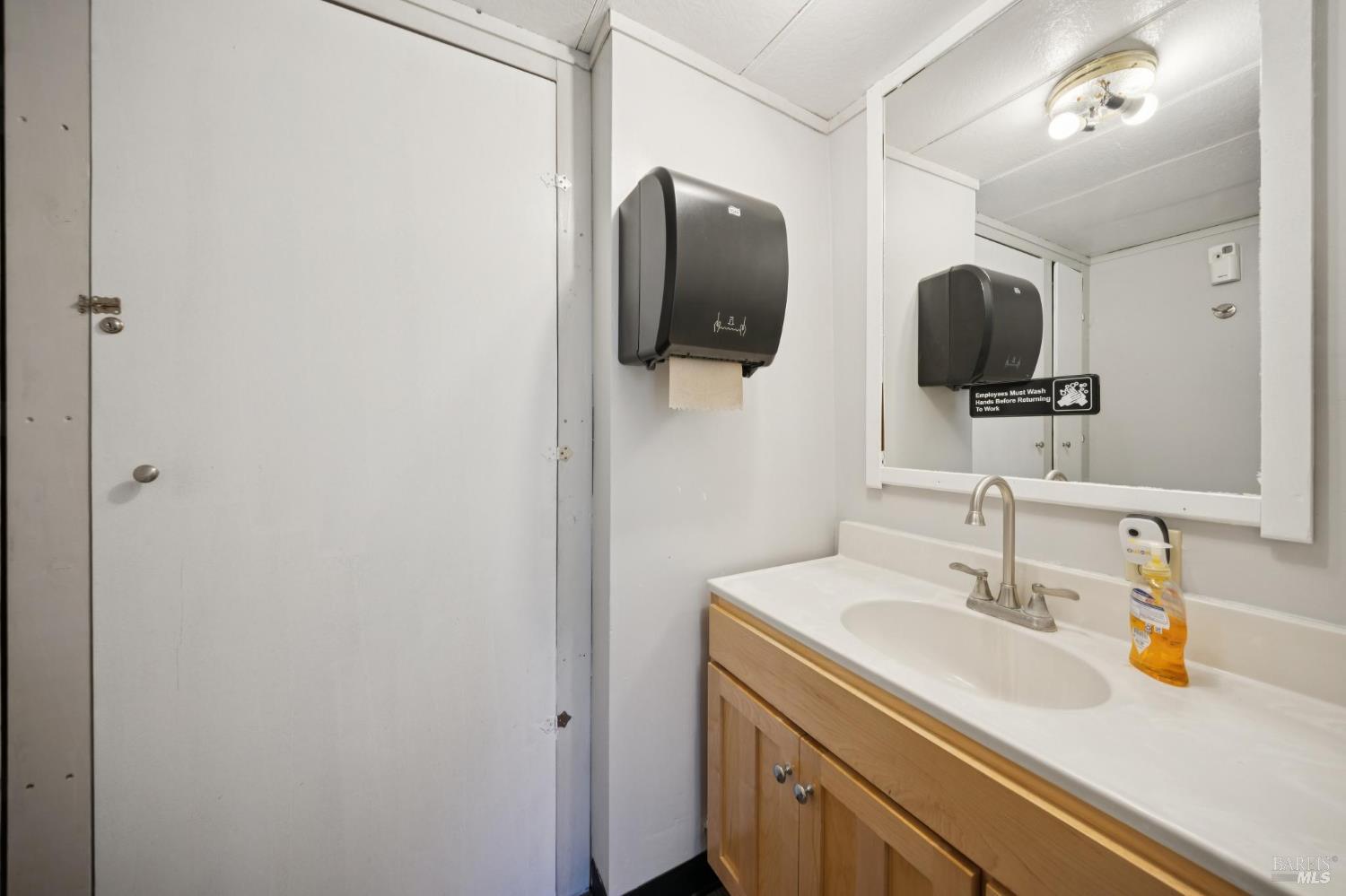 2264 Green Hill Road