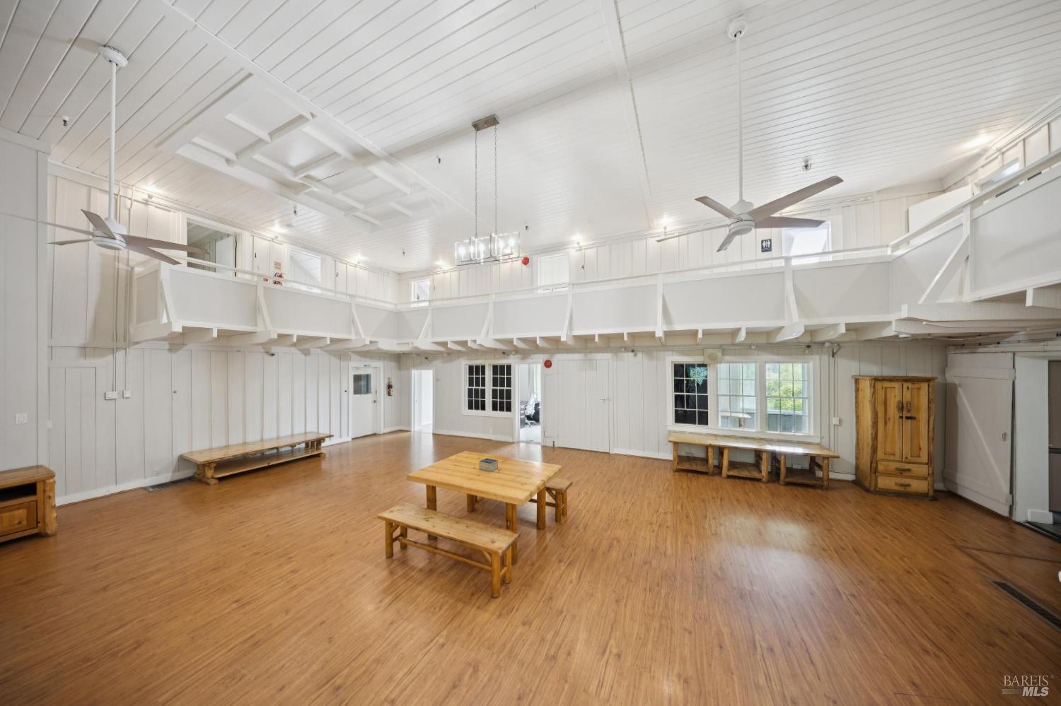 2264 Green Hill Road