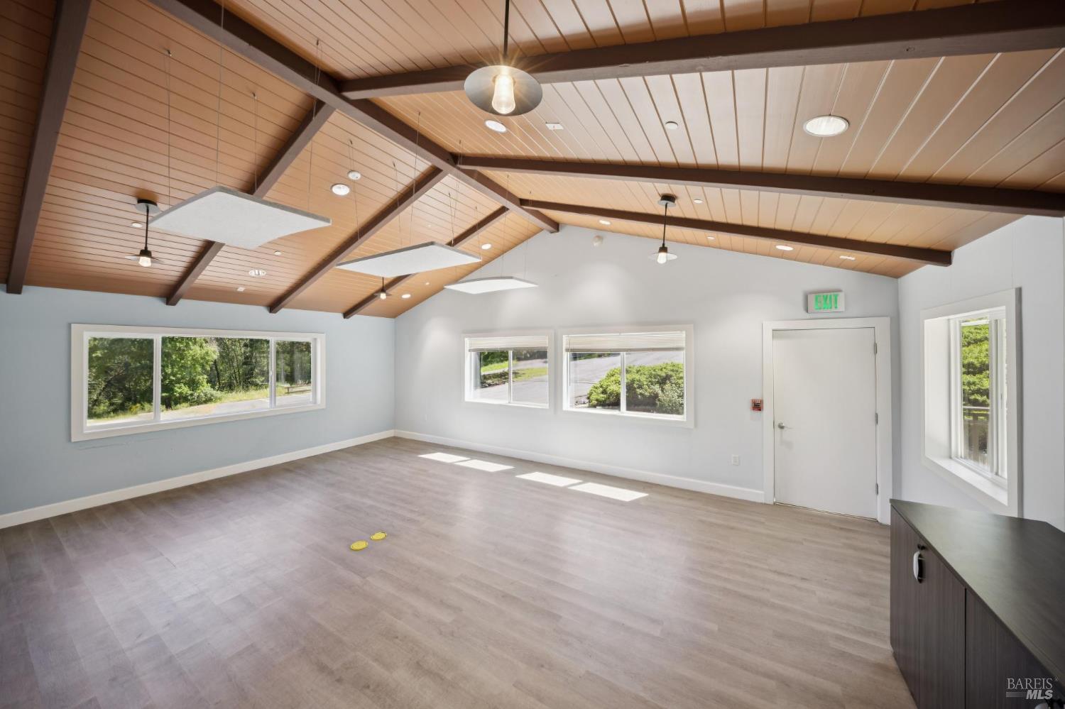 2264 Green Hill Road