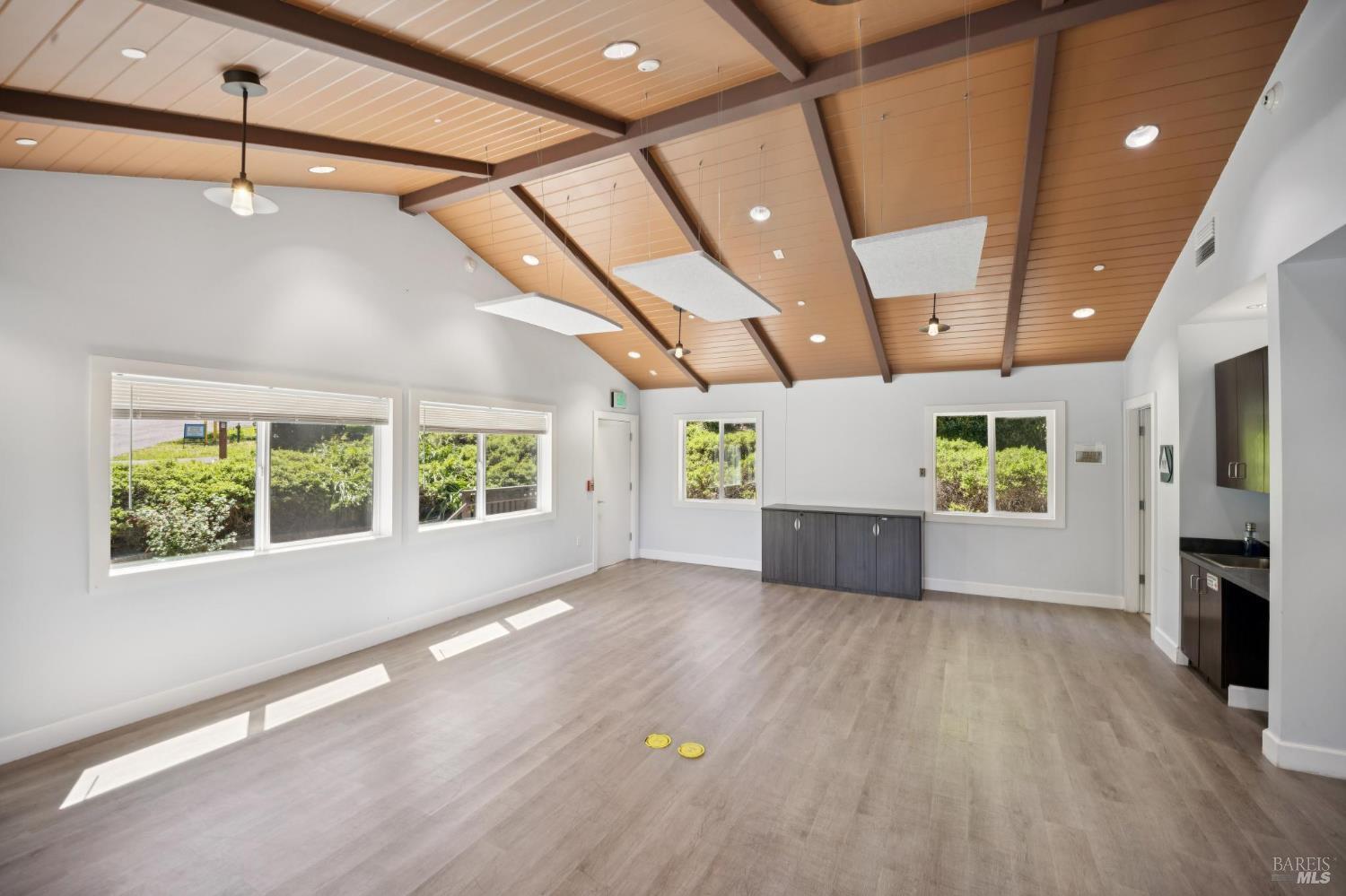 2264 Green Hill Road